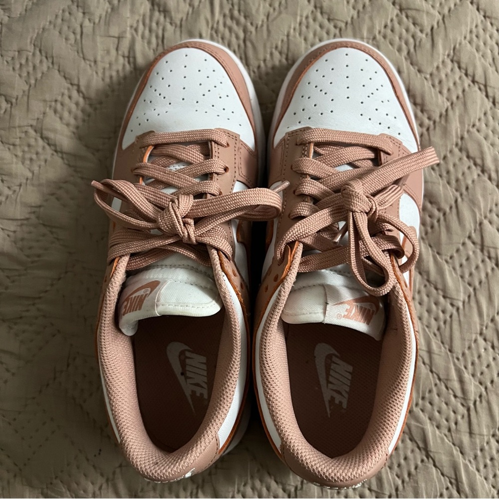 Nike Dunks Dusty Rose